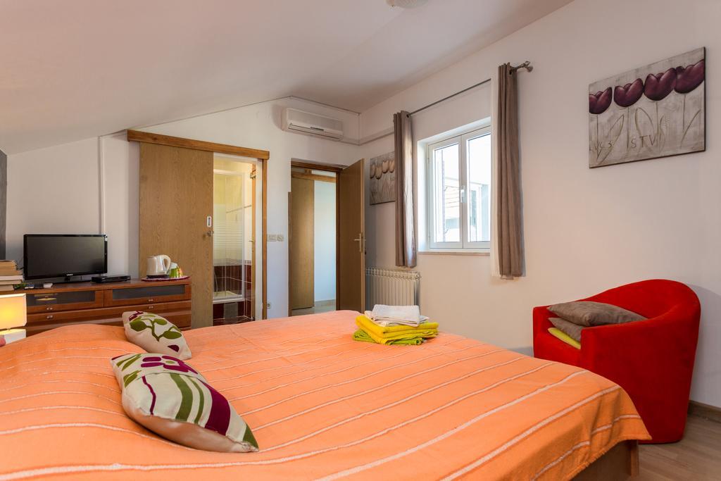 Guesthouse Ivona Дубровник Экстерьер фото